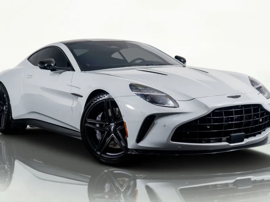 2025 Aston Martin Vantage AM6 photo 2