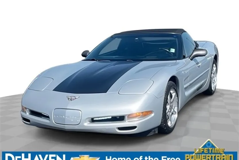 2000 Chevrolet Corvette photo 1