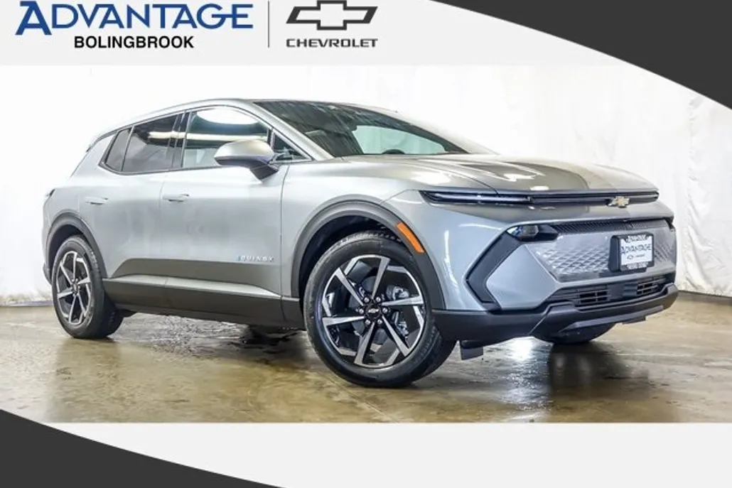 2026 Chevrolet Equinox EV 1LT photo 1