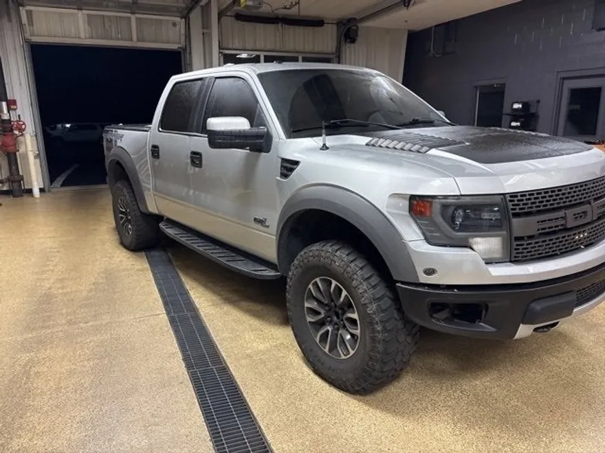 2014 Ford F-150 SVT Raptor photo 1