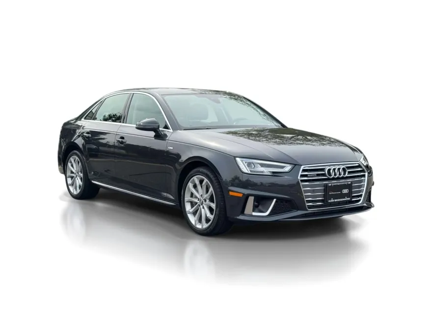 2019 Audi A4 Premium Plus 45 TFSI Quattro photo 1