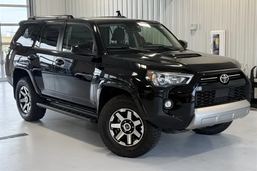 2024 Toyota 4Runner TRD photo 1