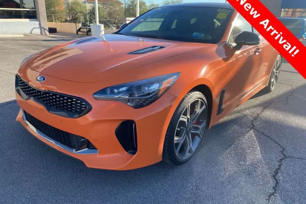 2019 Kia Stinger GT photo 1