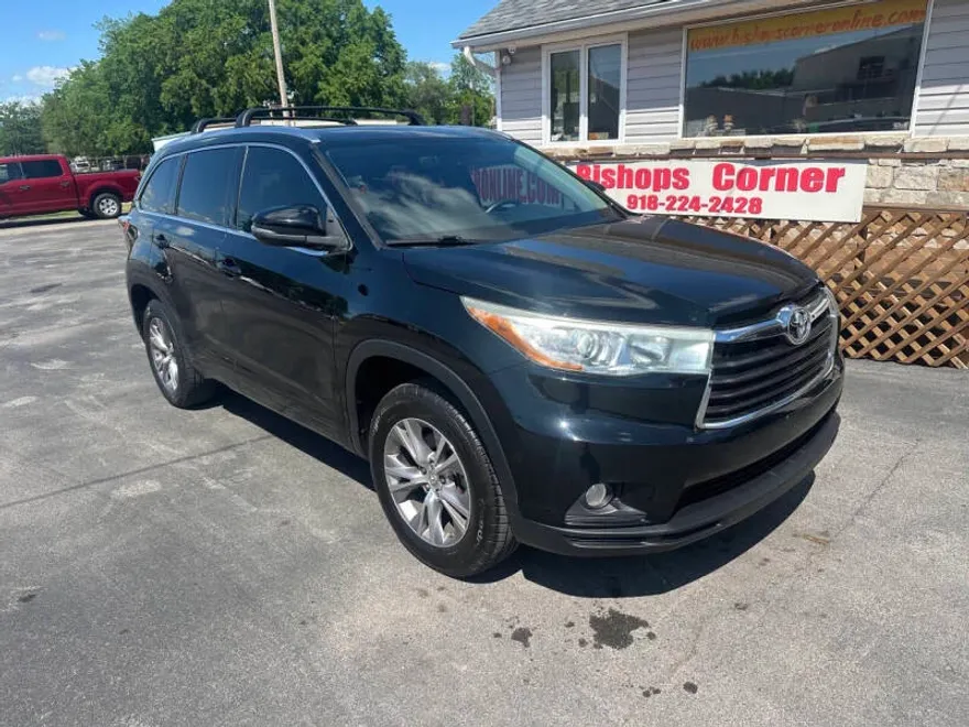 2015 Toyota Highlander Base Hybrid photo 1