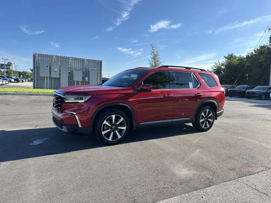 2024 Honda Pilot Elite photo 1