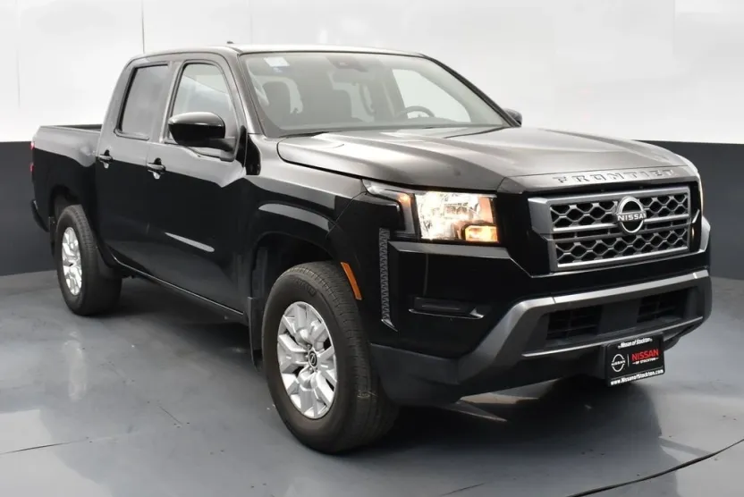 2022 Nissan Frontier SV photo 1