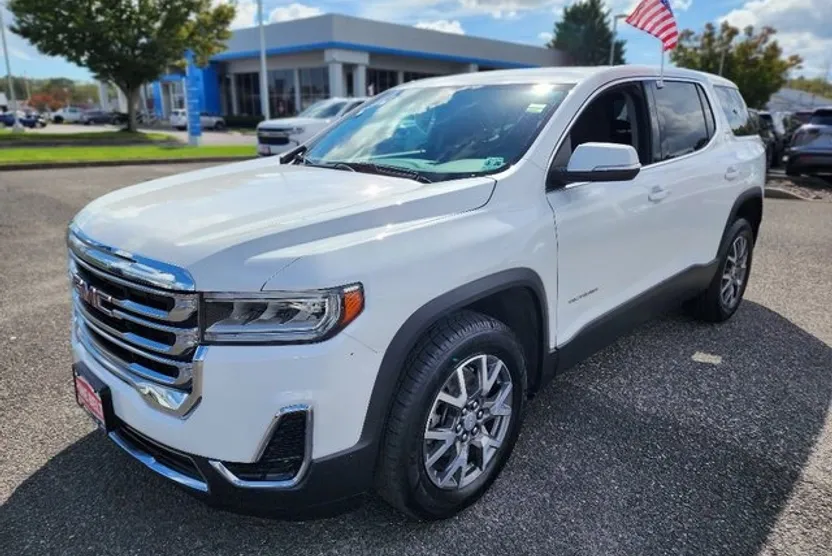 2021 Gmc Acadia SLE photo 1