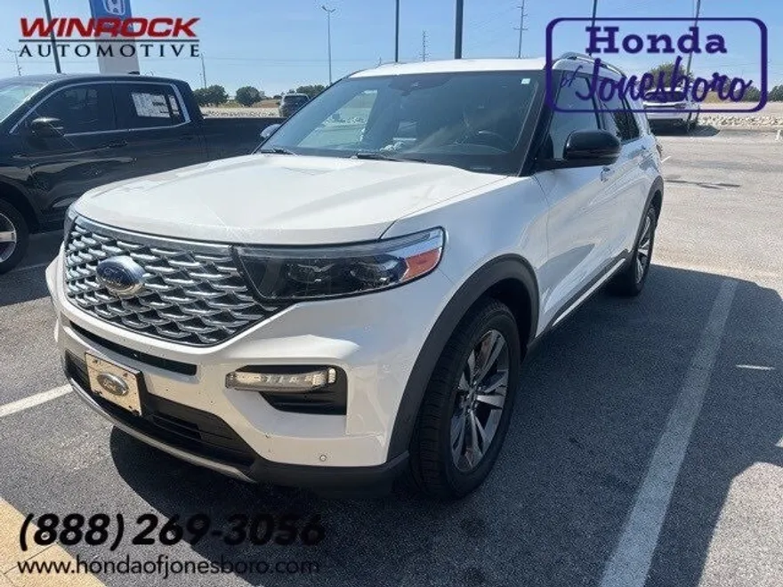 2020 Ford Explorer Platinum photo 1
