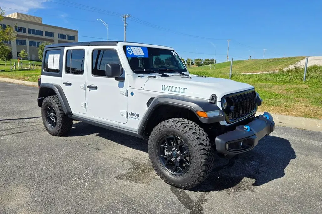 2024 Jeep Wrangler Willys 4xe photo 1