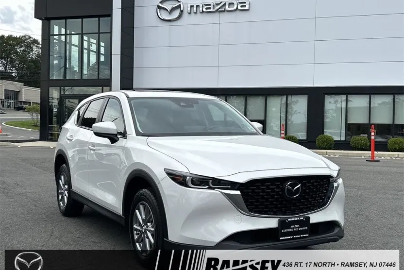 2023 Mazda CX-5 2.5 S Preferred photo 1