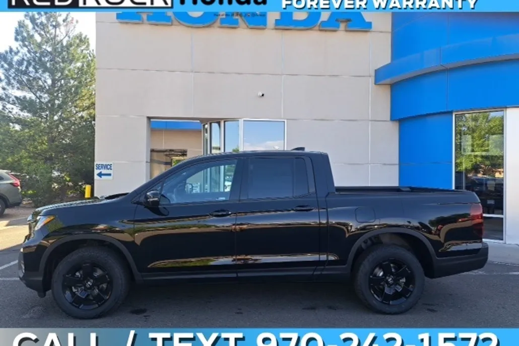 2025 Honda Ridgeline Black Edition photo 1