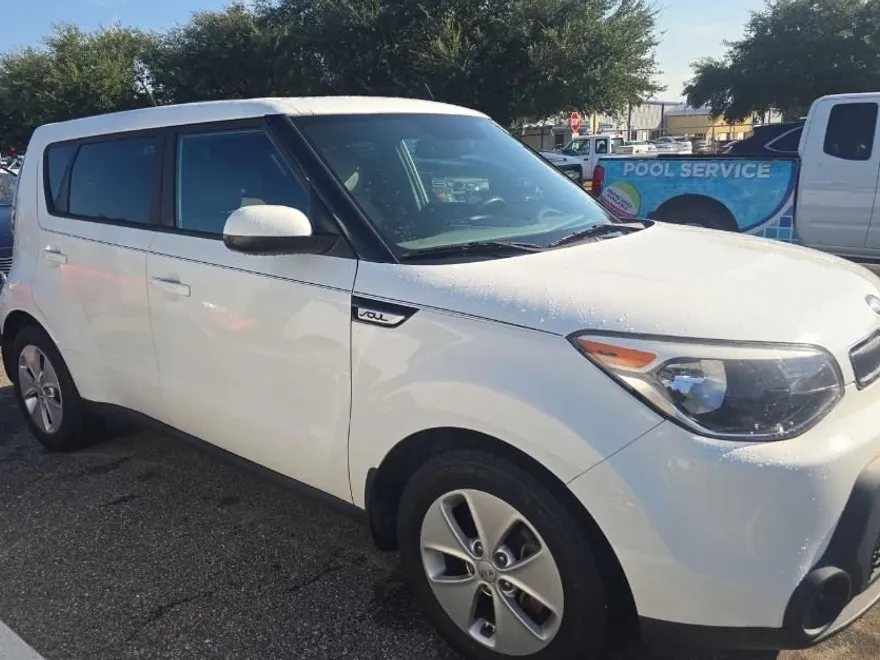 2016 Kia Soul Base photo 1