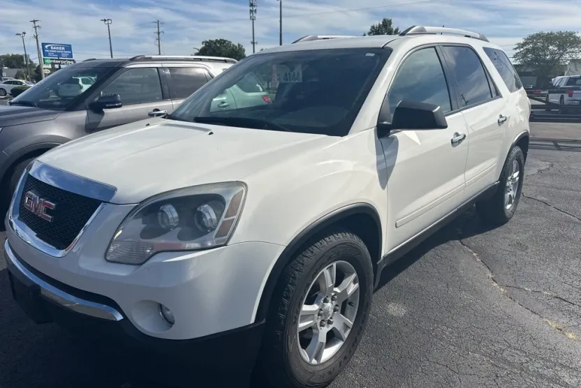 2012 Gmc Acadia SL photo 1
