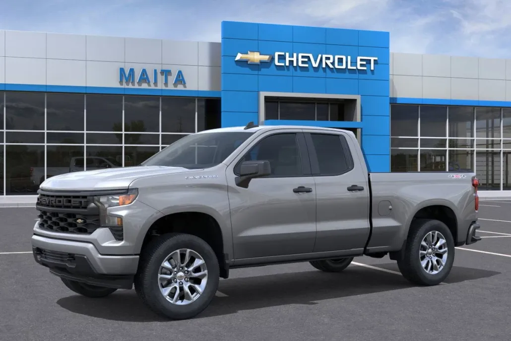 2026 Chevrolet Silverado 1500 Custom photo 1