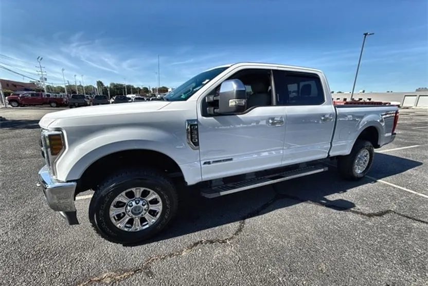 2019 Ford F-350 photo 1