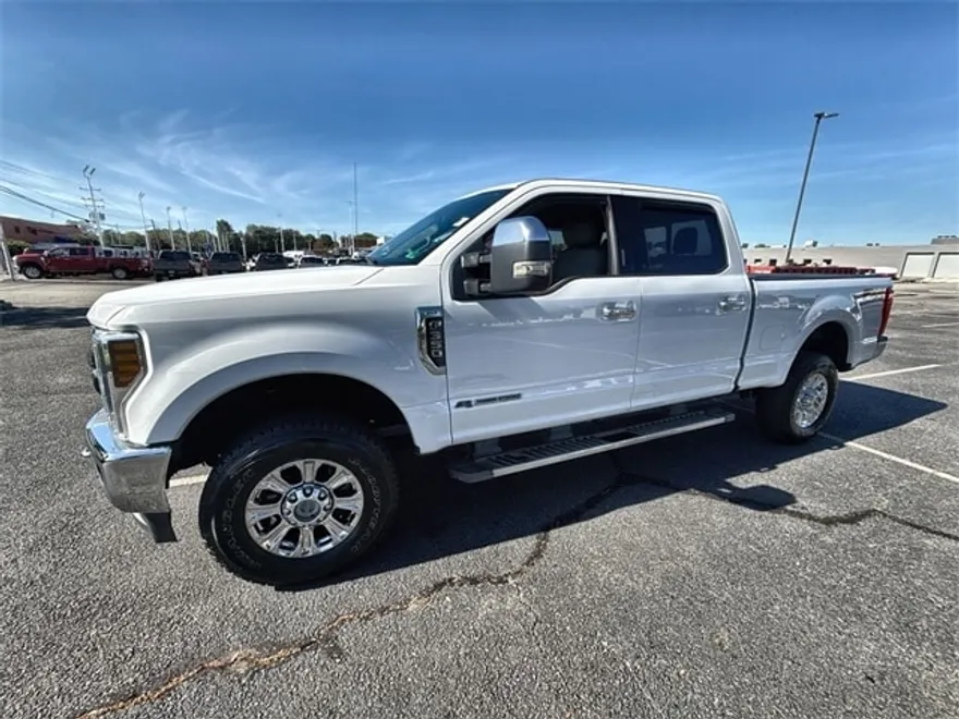 2019 Ford F-350 photo 1
