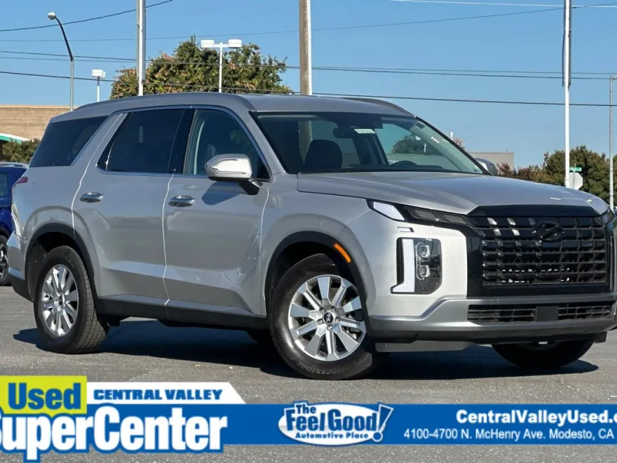 2025 Hyundai Palisade SEL photo 1
