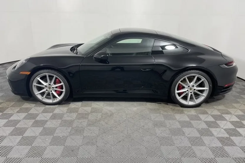 2020 Porsche 911 S photo 1