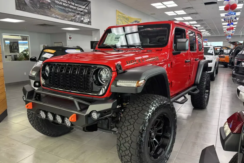 2025 Jeep Wrangler Willys photo 1