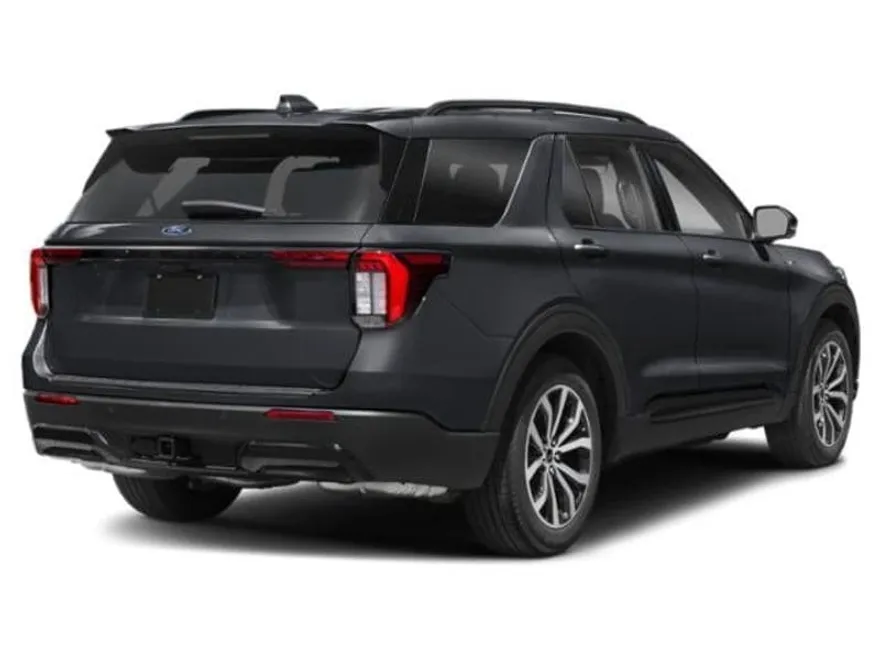 2025 Ford Explorer ST-Line photo 1