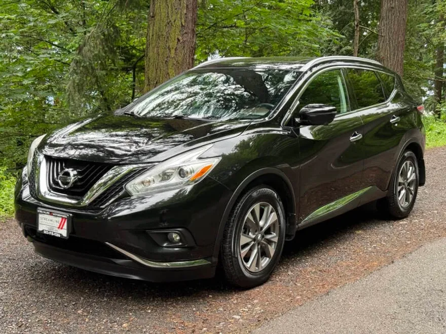 2017 Nissan Murano SL photo 1