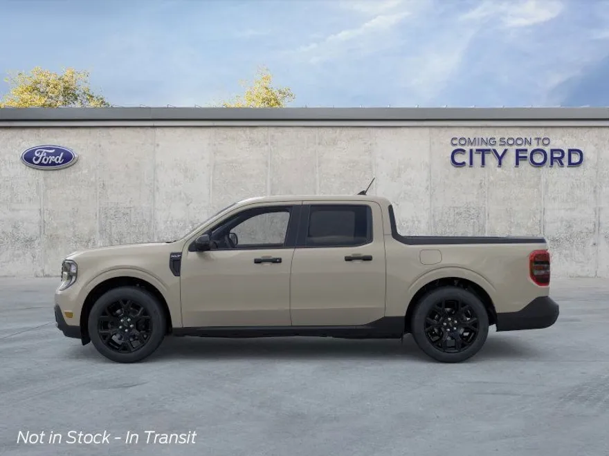 2025 Ford Maverick XLT photo 1