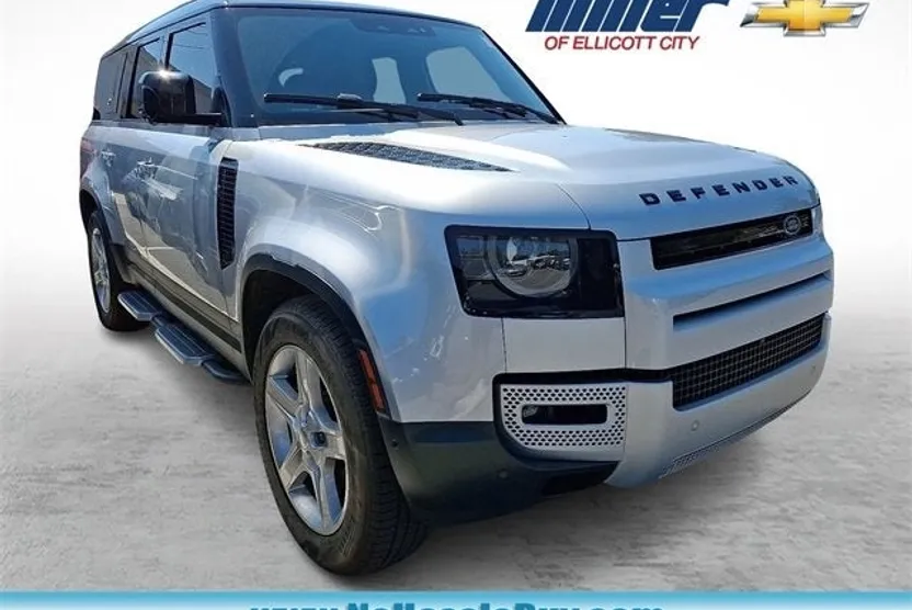 2023 Land Rover Defender SE photo 1