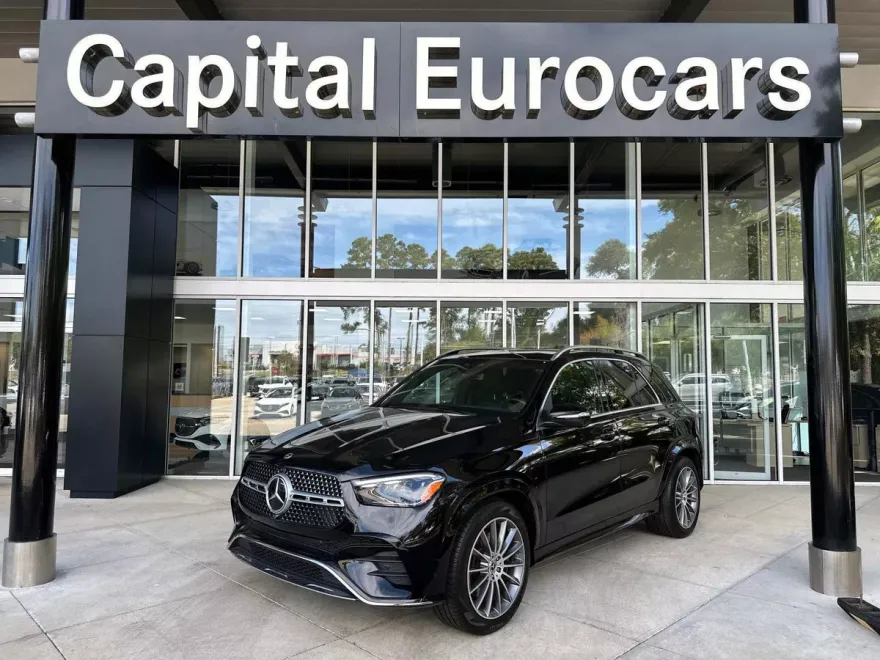 2025 Mercedes Benz GLE 450e 4MATIC photo 1