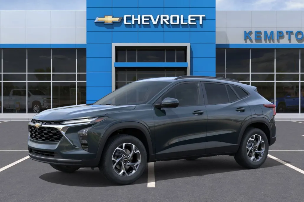 2026 Chevrolet Trax LT photo 1