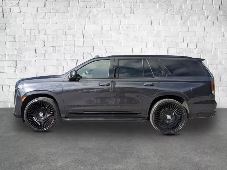 2023 Cadillac Escalade Sport Platinum photo 1