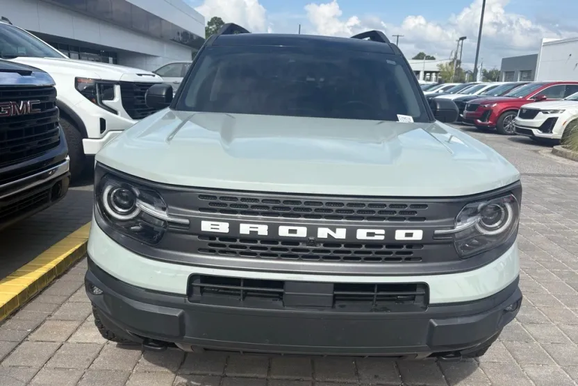 2021 Ford Bronco Sport Badlands photo 1