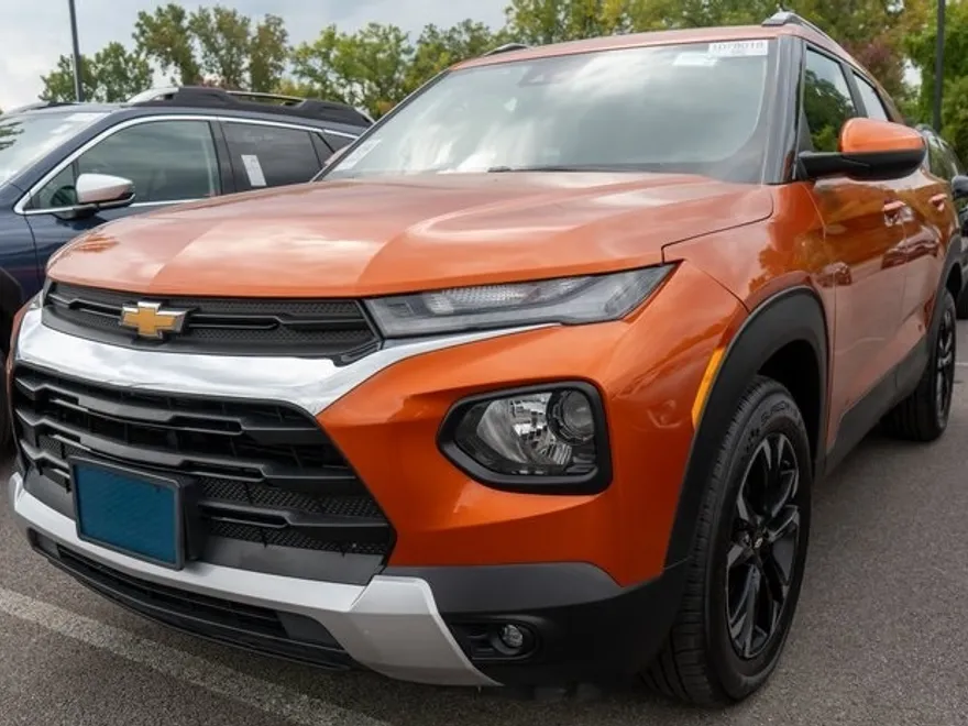 2022 Chevrolet Trailblazer LT photo 1
