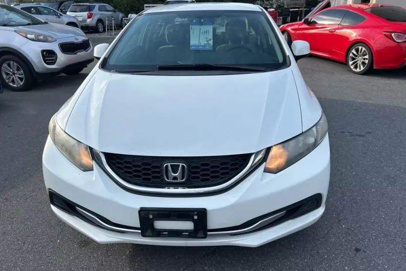 2013 Honda Civic LX photo 1
