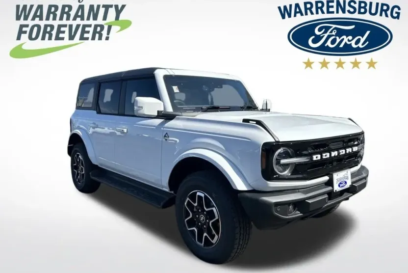 2025 Ford Bronco Outer Banks photo 1