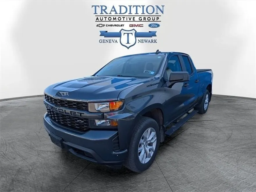 2021 Chevrolet Silverado 1500 Custom photo 1