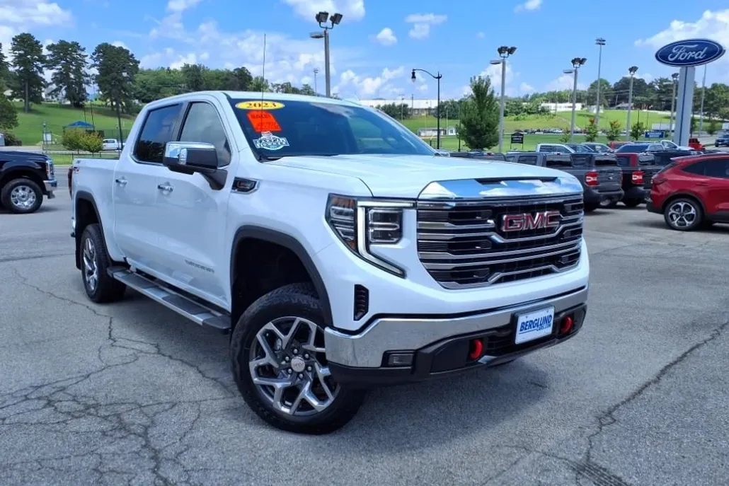 2023 Gmc Sierra 1500 SLT photo 1