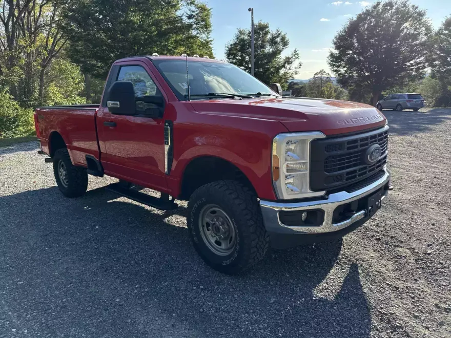 2023 Ford F-250 XL photo 1