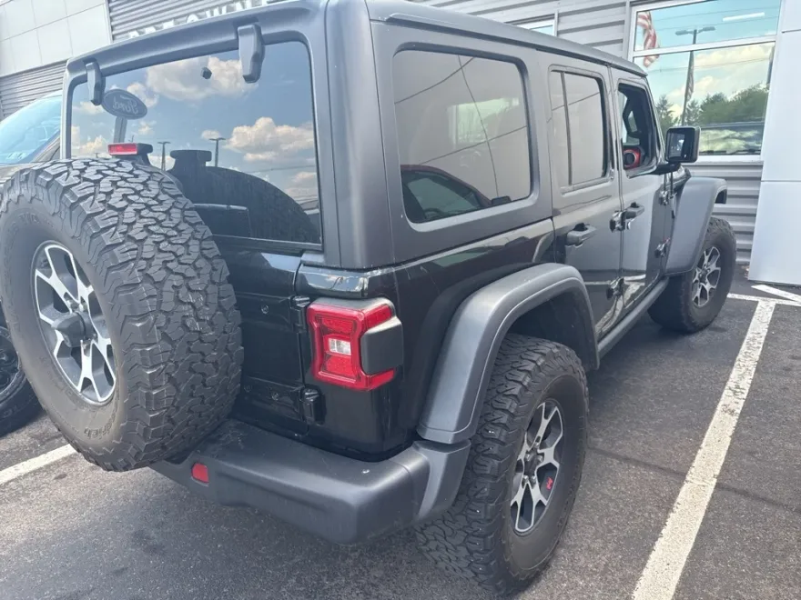2019 Jeep Wrangler Unlimited Rubicon photo 1