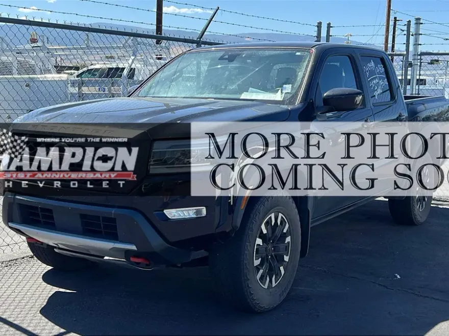 2023 Nissan Frontier PRO-4X photo 1