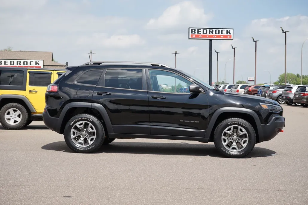 2019 Jeep Cherokee Trailhawk photo 1