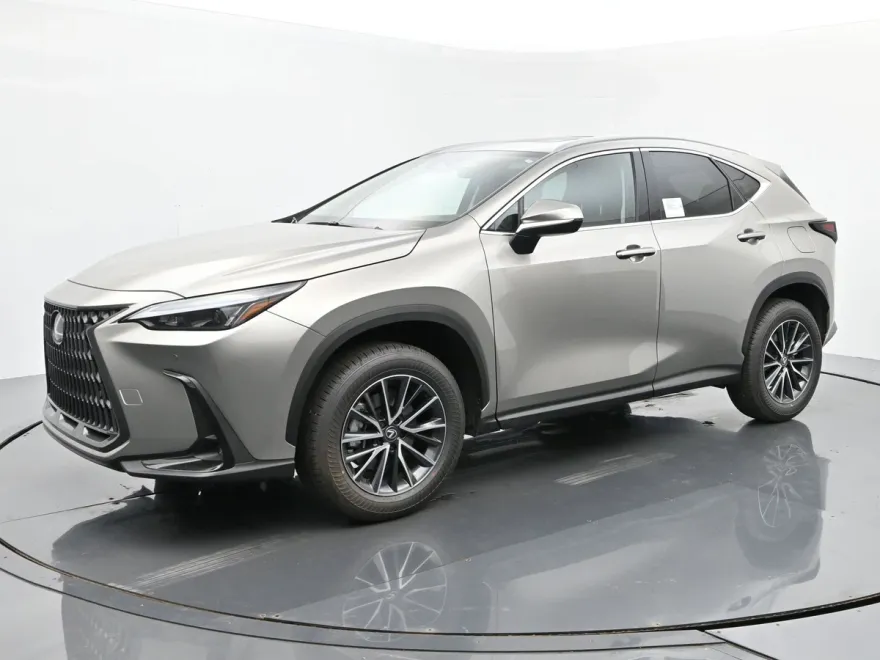 2025 Lexus NX 350 photo 1