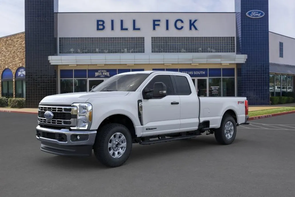 2025 Ford F-250 XLT photo 1