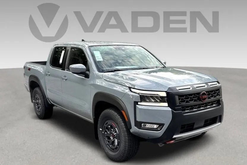 2025 Nissan Frontier Crew Cab PRO-4X photo 1