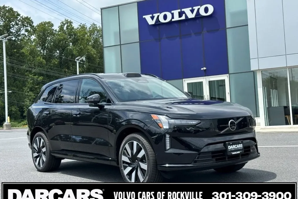 2025 Volvo EX90 Twin Motor Performance Plus photo 1