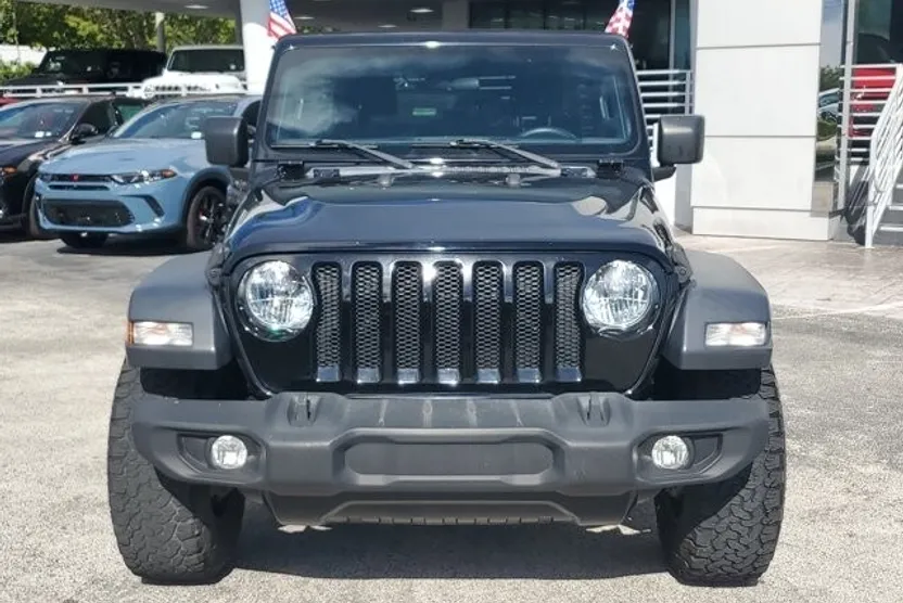 2021 Jeep Wrangler Unlimited Anniversary Edition photo 1