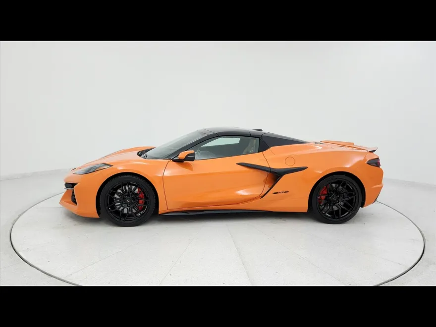 2024 Chevrolet Corvette Z06 Convertible photo 1