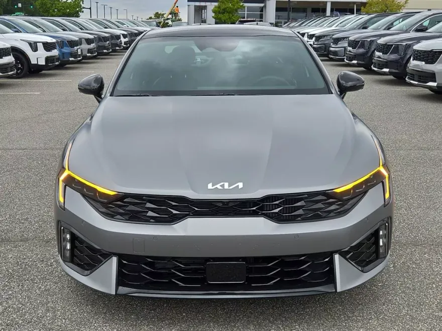 2026 Kia K5 GT photo 1
