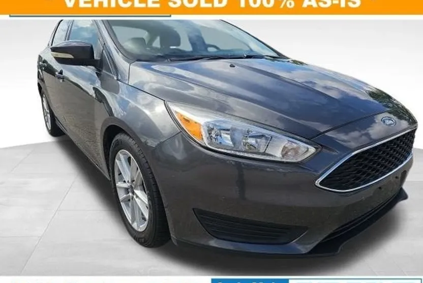 2017 Ford Focus SE photo 1