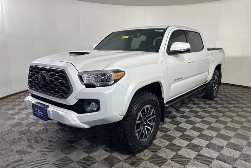 2021 Toyota Tacoma TRD Sport V6 photo 1