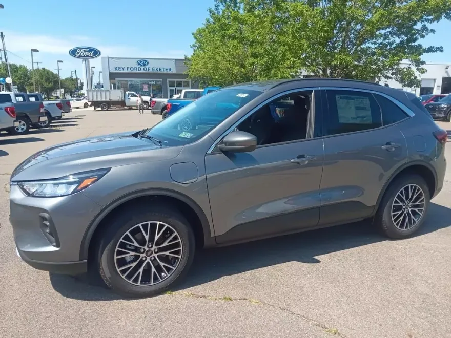 2024 Ford Escape Plug-In Hybrid Base photo 1